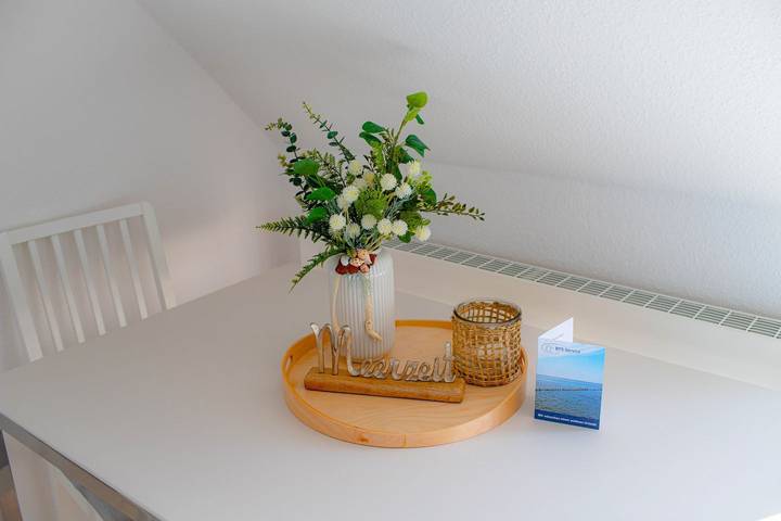 Appartement entier, Charmante 2-Zimmer-Wohnung mit Balkon und eigenem Parkplatz in Carolinensiel in Carolinensiel-Harlesiel, Wittmund