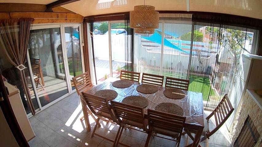 Ferienhaus für 6 Personen, mit Terrasse und Garten in Vias