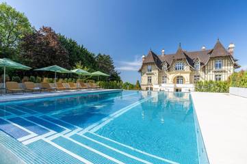 Hôtel pour 2 personnes, avec jacuzzi et sauna ainsi que jardin et piscine à Benerville-sur-Mer