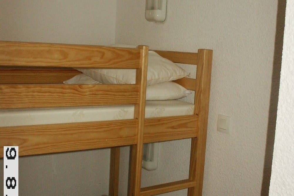 Entire apartment, Apartement 6 person Valmeinier 1800, Savoie in Valmeinier, Saint-Jean-de-Maurienne region