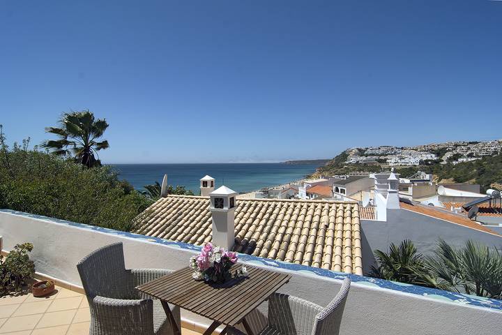 Apartamento para 2 personas, con Vistas al mar y Terraza en Salema
