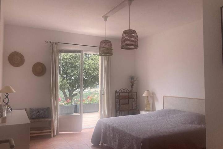 Location de vacances pour 8 personnes, avec jardin et terrasse à San-Gavino-di-Carbini - 4