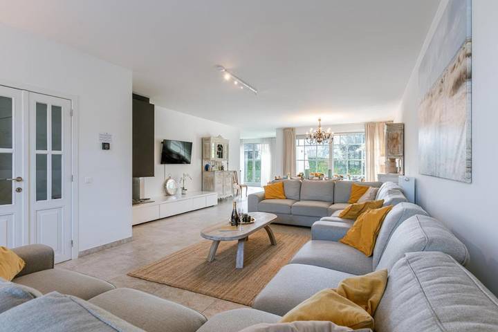 Villa pour 12 personnes, avec jardin, animaux acceptés à Coxyde