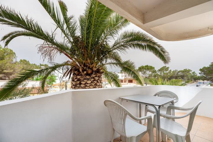 Apartamento entero, Apartamento 'Apartamento Trilo 12' con Wi-Fi in Es Pujols, Formentera