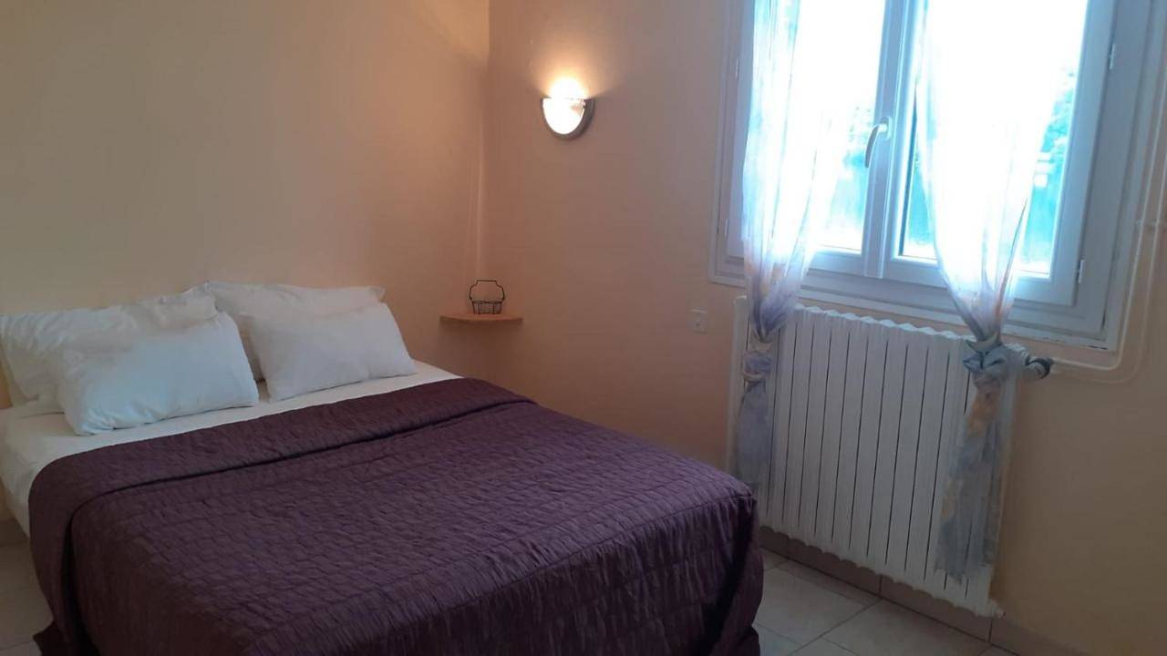Apartment with Lake View in Treignac, Région de Tulle