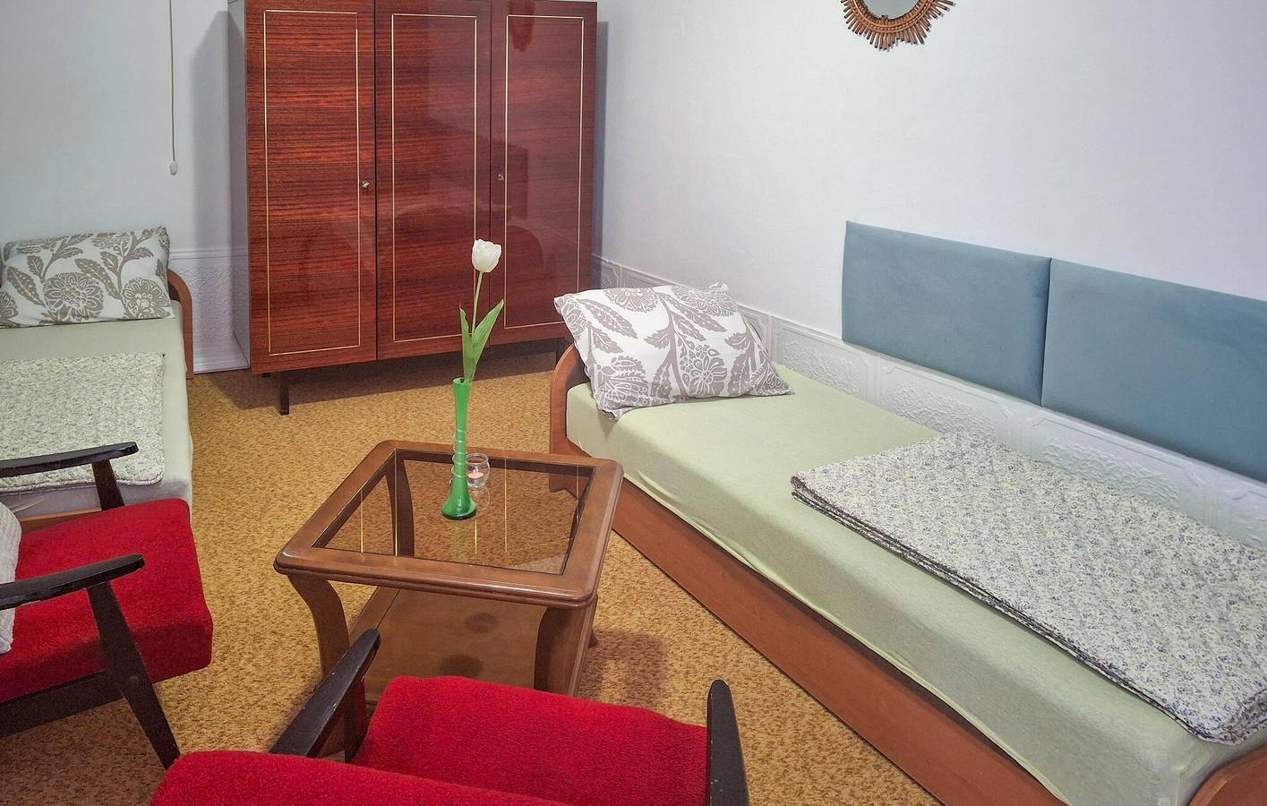 Gemütliche Ferienwohnung mit WLAN und Terrasse, 2 km vom Fluss Krka entfernt in Dalmatinisches Zagora