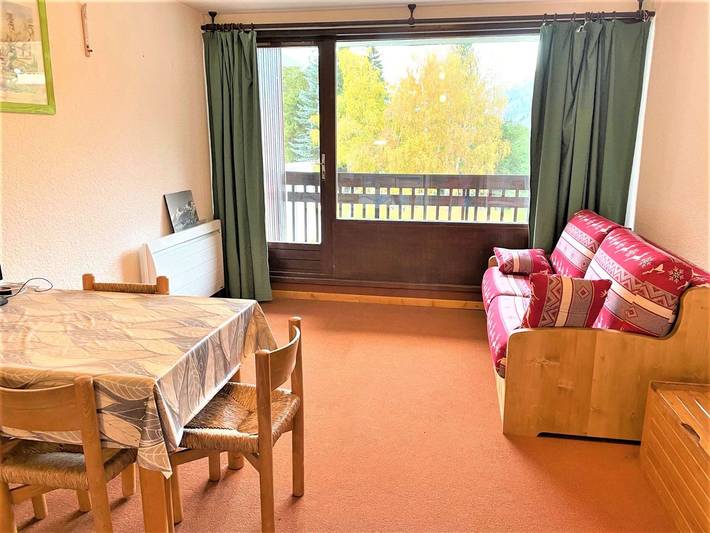 Ganze Wohnung, Gemütliches Studio mit Bergblick, Pool und Balkon in der Nähe der Skipisten in La Salle-les-Alpes, Serre Chevalier