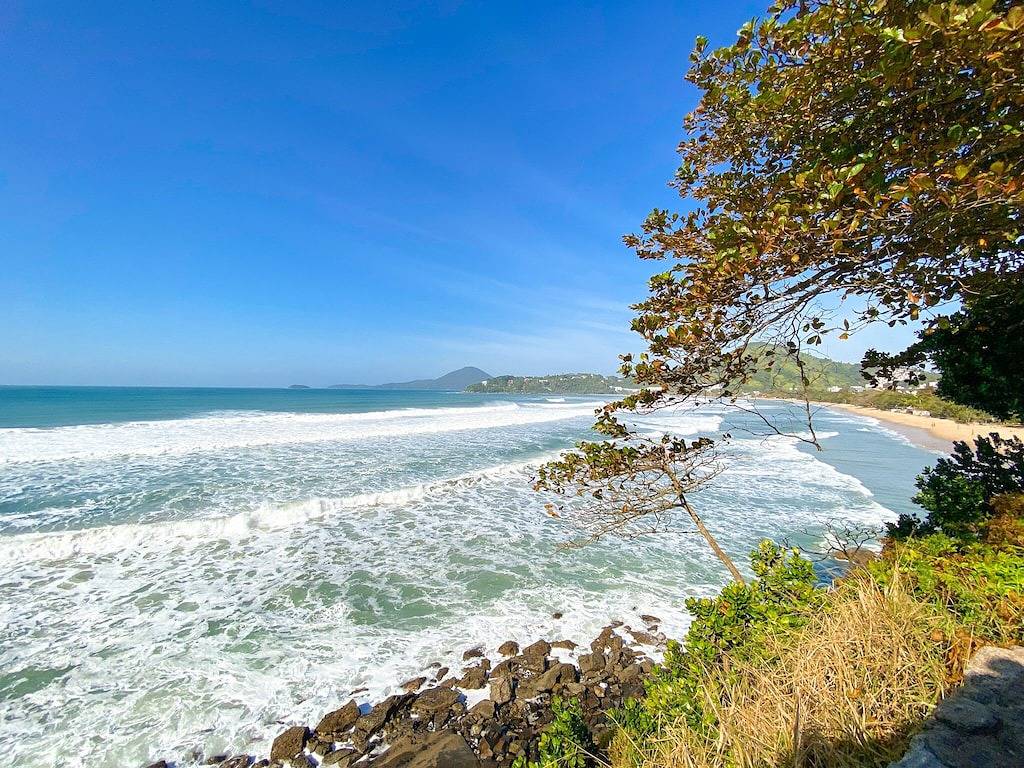 Ganze Wohnung, Excellent apartment with sea view, absolute hygiene, we have other options. in Toninhas Ubatuba, Ubatuba