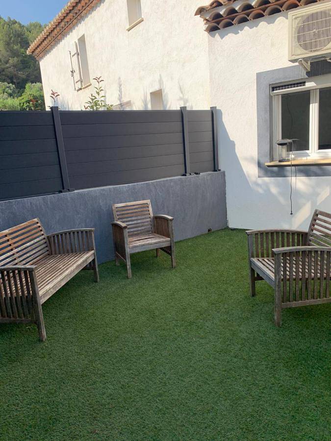 Location de vacances pour 3 personnes, avec terrasse à Meyreuil - 4