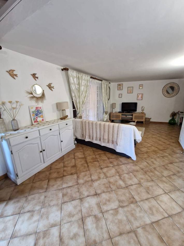 Location de vacances pour 4 personnes, avec terrasse, adapté aux familles dans Plage De La Croisette Sainte Maxime - 2