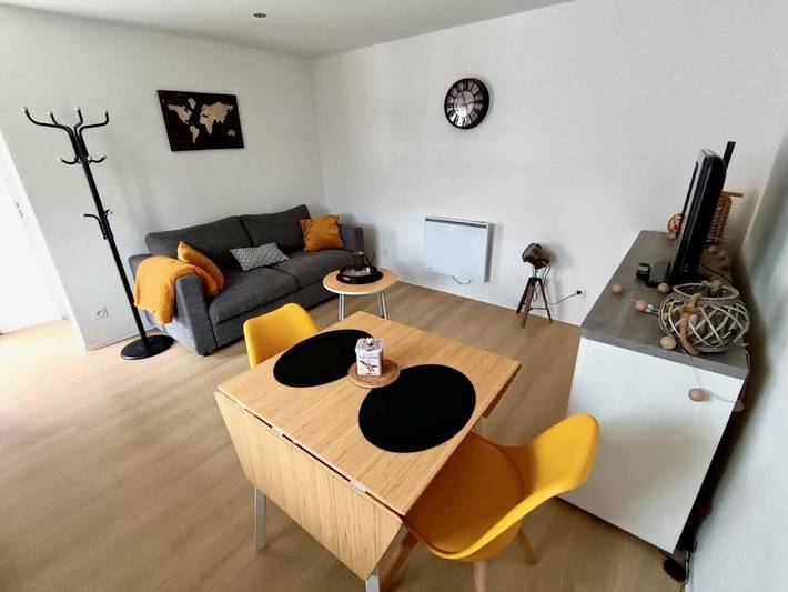 Location de vacances pour 4 personnes, avec Terrasse à Longueau