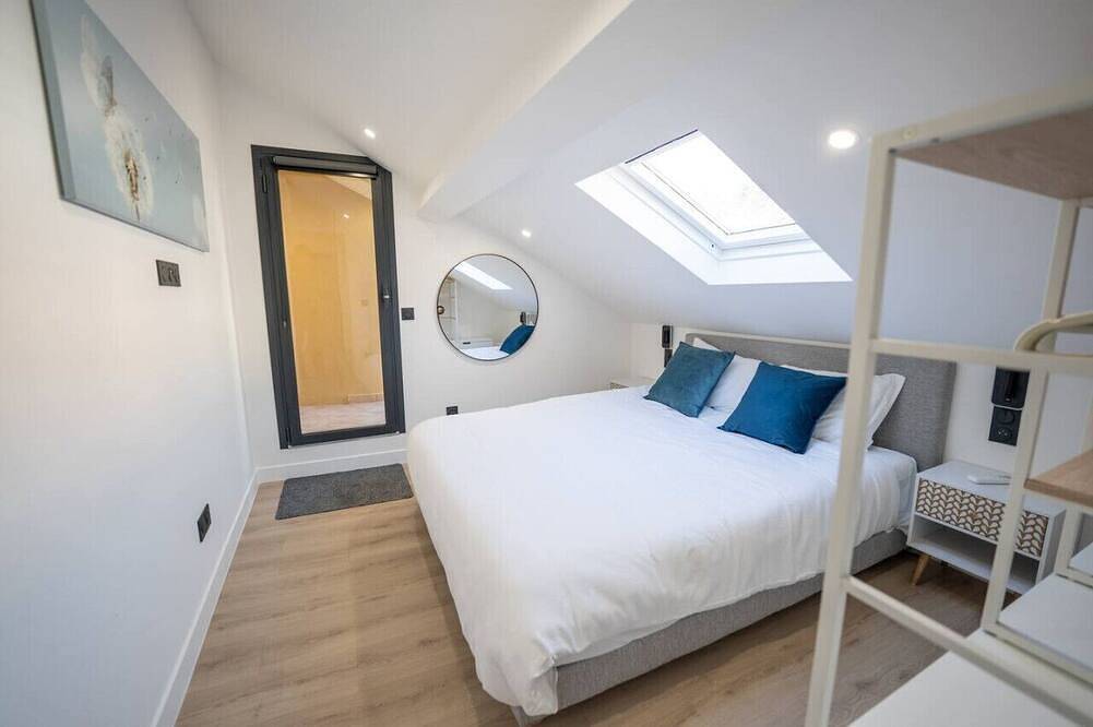 Entire apartment, Monaco Border - 100% new with see view in Beausoleil, Nice region