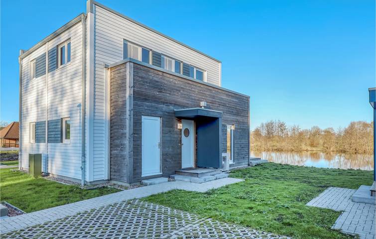 Ferienhaus für 4 Personen, mit Seeblick und Terrasse sowie Garten und Sauna in Niedersachsen - 2