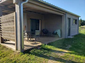 Gîte pour 4 personnes, avec terrasse à Vecoux