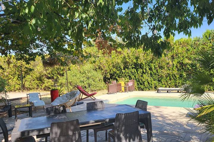 Ganze Wohnung, Farniente in Provence - Poolside among olive trees & cicadas in Carnoules, Mittelmeerküste (Frankreich)