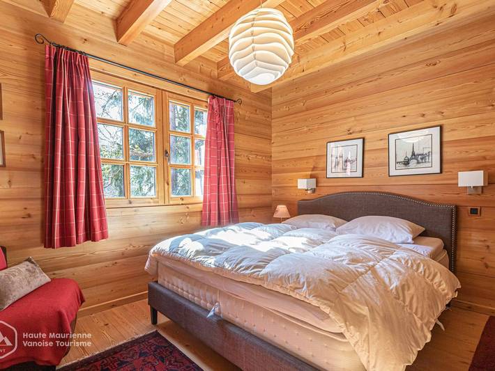 Chalet pour 14 personnes, avec balcon dans Valfréjus