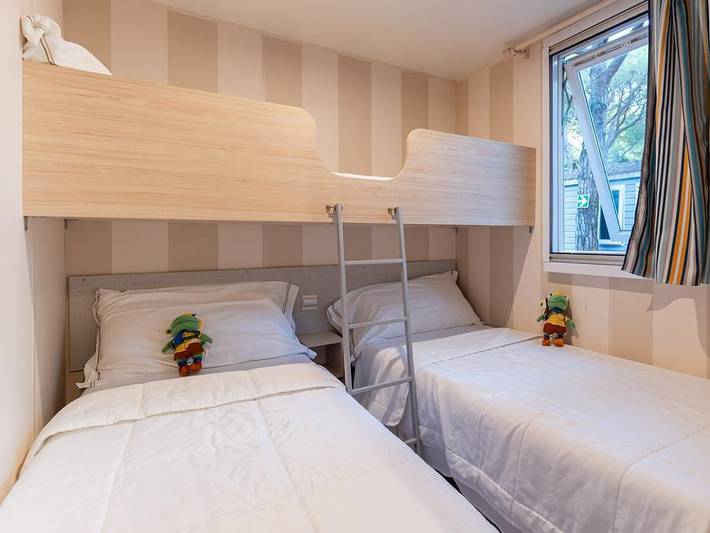 Wohnwagen für 4 Personen, mit Kinderpool in der Toskana - 3