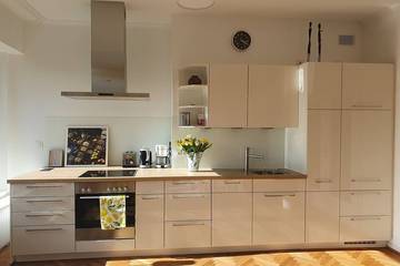 Ferienwohnung für 4 Personen, mit Balkon in Bonn