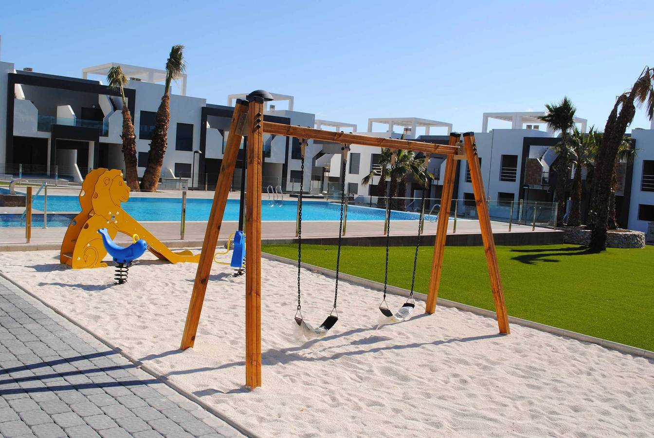 Entire apartment, Ground floor Oasis Beach Ii La Zenia in La Zenia, Orihuela