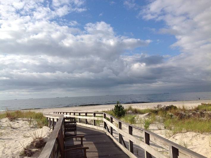 Vacation rental for 8 people, with hot tub and yard as well as balcony in Hempstead