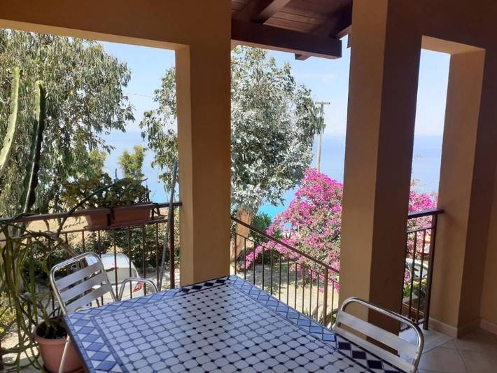 Appartement entier, Villa Panorama Wohnung in privater Villa in Zambrone, Province de Vibo Valentia