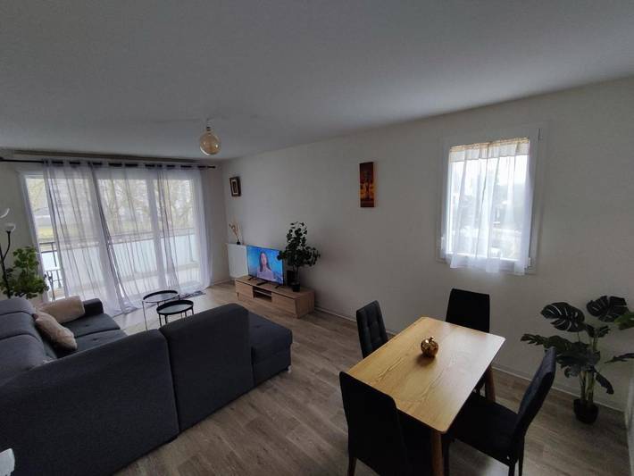Gîte pour 4 personnes, avec vue et terrasse, animaux acceptés à Chenôve - 3