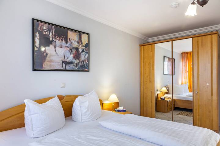 Geheel appartement, Appartement 'Europa' met gedeelde tuin, balkon en Wi-Fi in Bad Füssing, Bayerische Golf und Thermenland