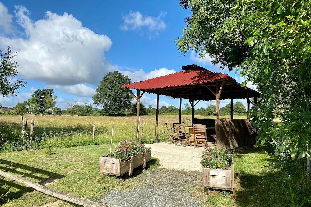 Gîte champêtre rénové avec terrasse & équipements, proche Pornic - animaux acceptés in Frossay, Vallée de la Loire