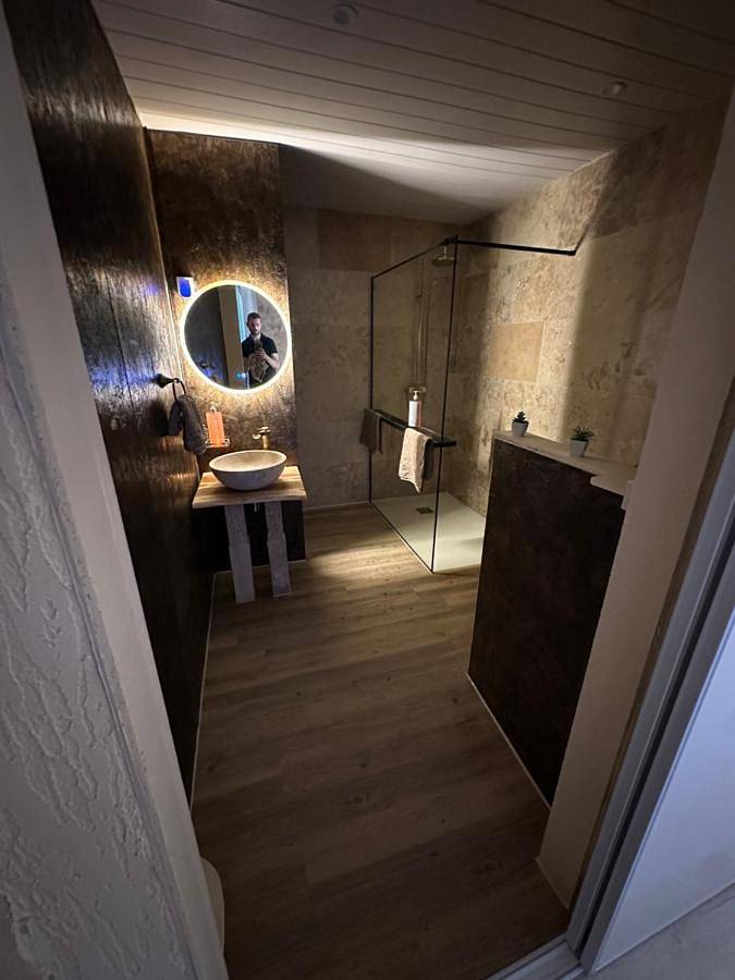 Gîte pour 2 personnes, avec Terrasse et Jardin à Valliguières - 3