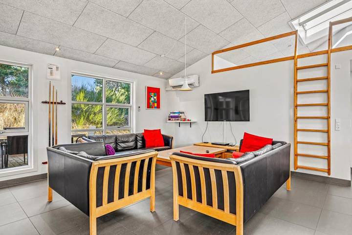 Ferienhaus für 14 Personen, mit Pool und Sauna in Henne Strand - 2