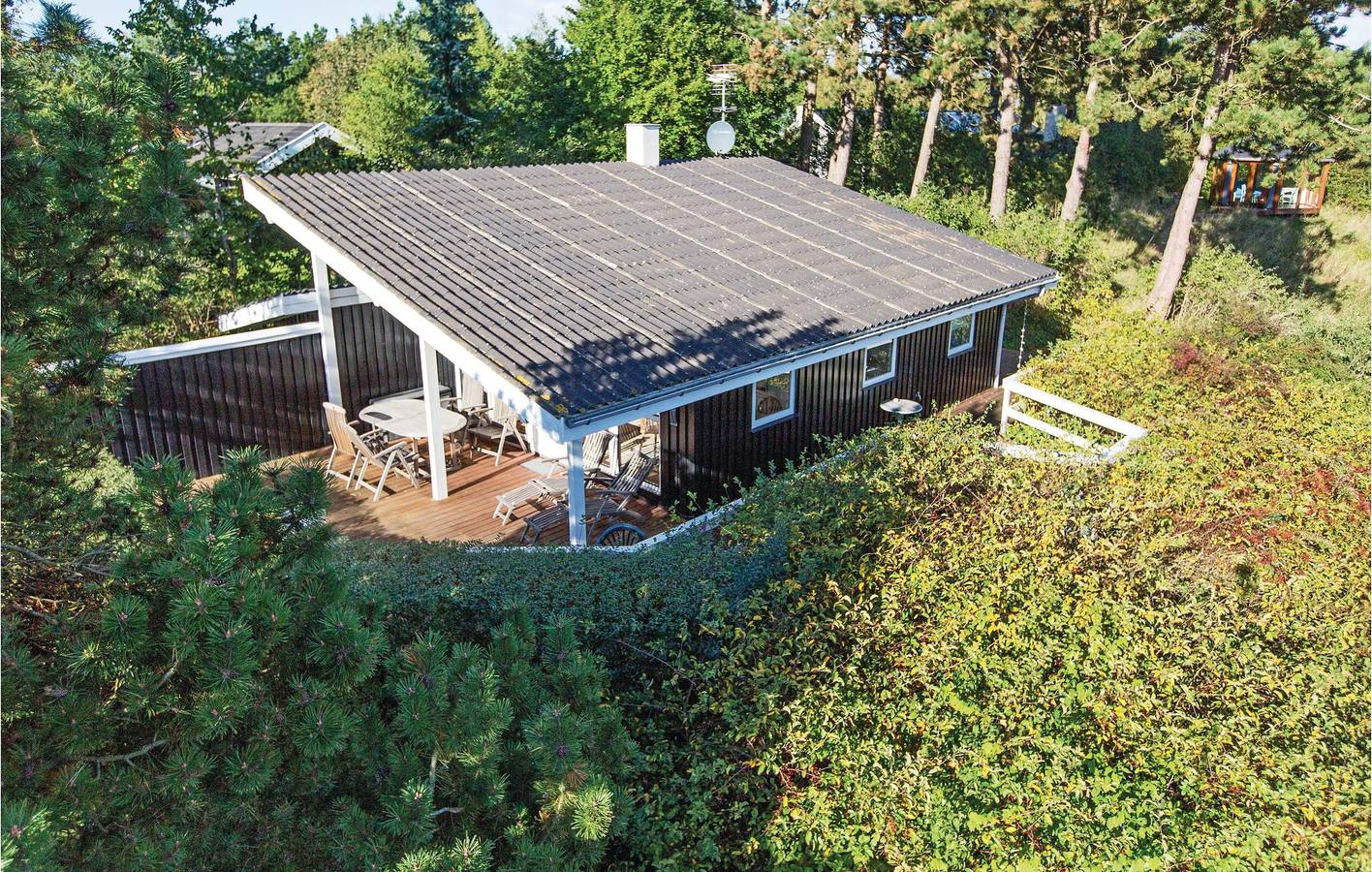 Hus för 5 Personer med trädgård in Høve Strand, Asnæs