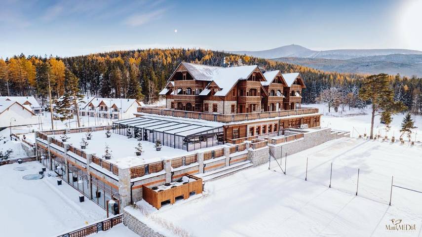 Hotel dla 2 osób, z sauna i basen dla dzieci oraz basen i ogród w Sosnówka