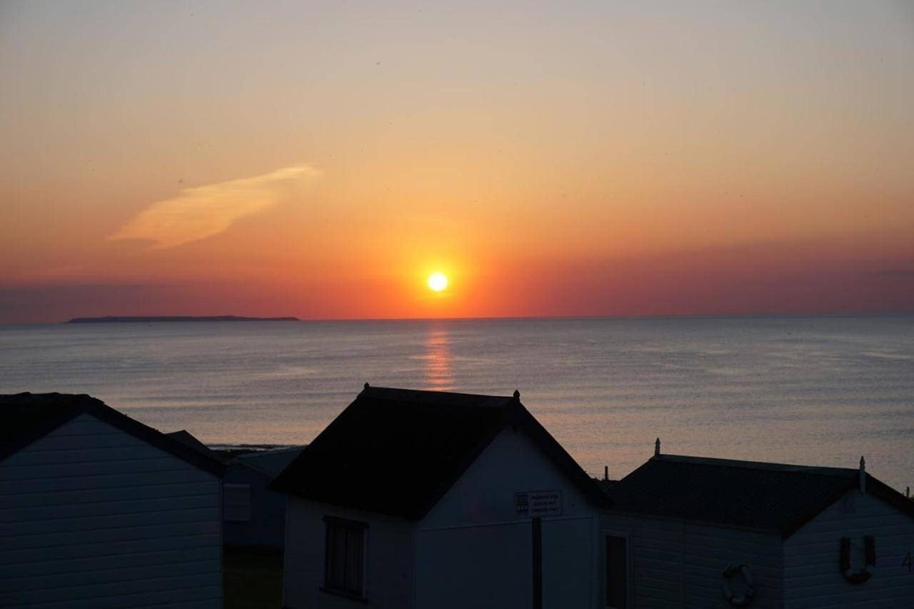 Caravan in Westward Ho, Hartland Devon Heritage Coast