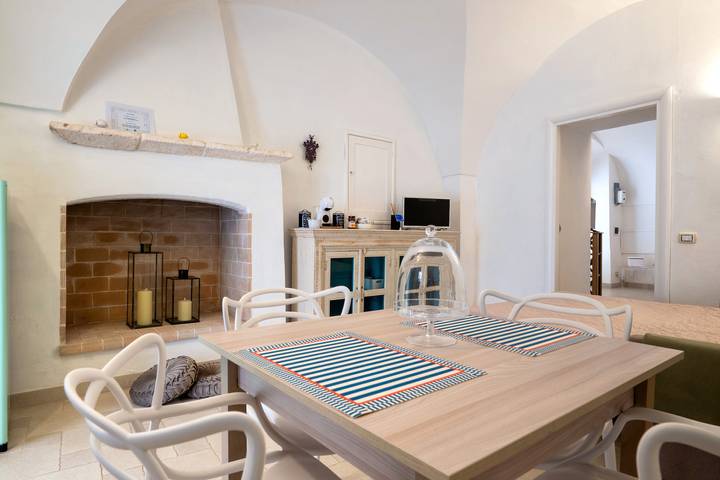 Casa vacanza per 3 persone, adatto a famiglie con bambini in Ceglie Messapica