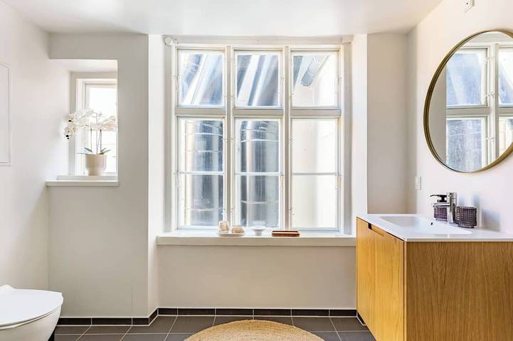 Appartement entier, Regent 16- Appartement lumineux dans le centre-ville in centre ville de Copenhague, Copenhague