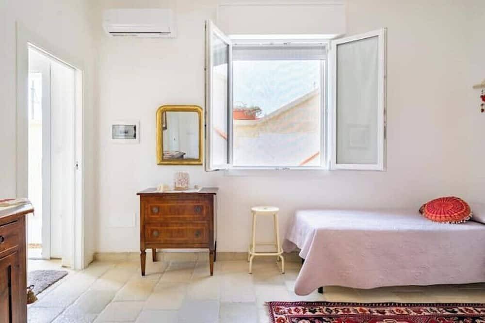 Entire apartment, House aoom - Holiday with Yoga room apartment Flow in Manduria, Gulf of Taranto