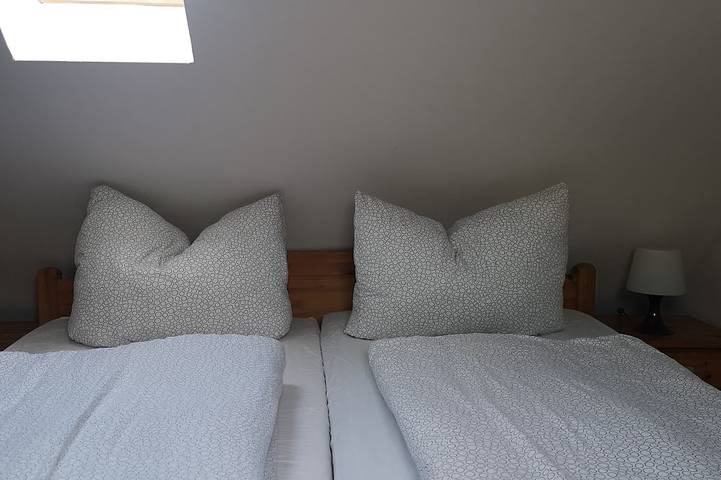 Ganze Wohnung, Maisonettewohnung am Badesee bei Kassel in Ahnatal, Landkreis Kassel