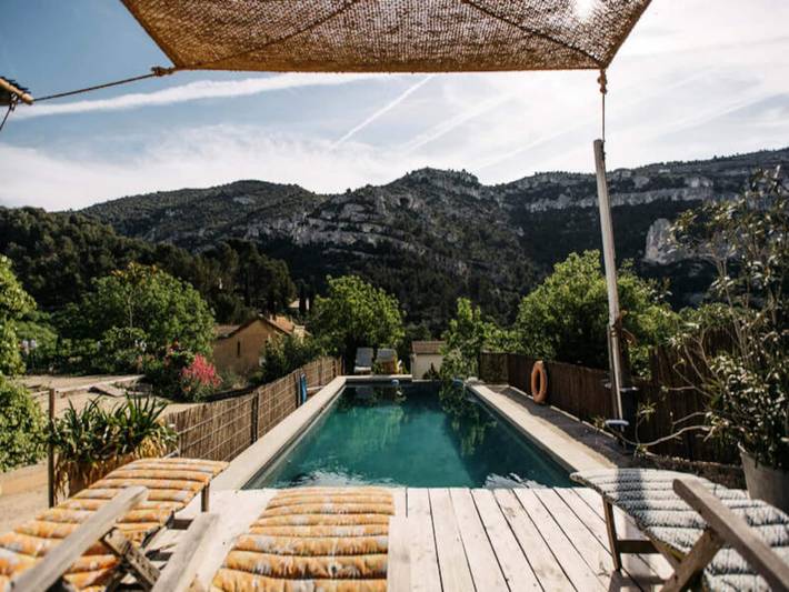 Gîte pour 8 personnes, avec jardin ainsi que terrasse et piscine à Fontaine-de-Vaucluse - 3
