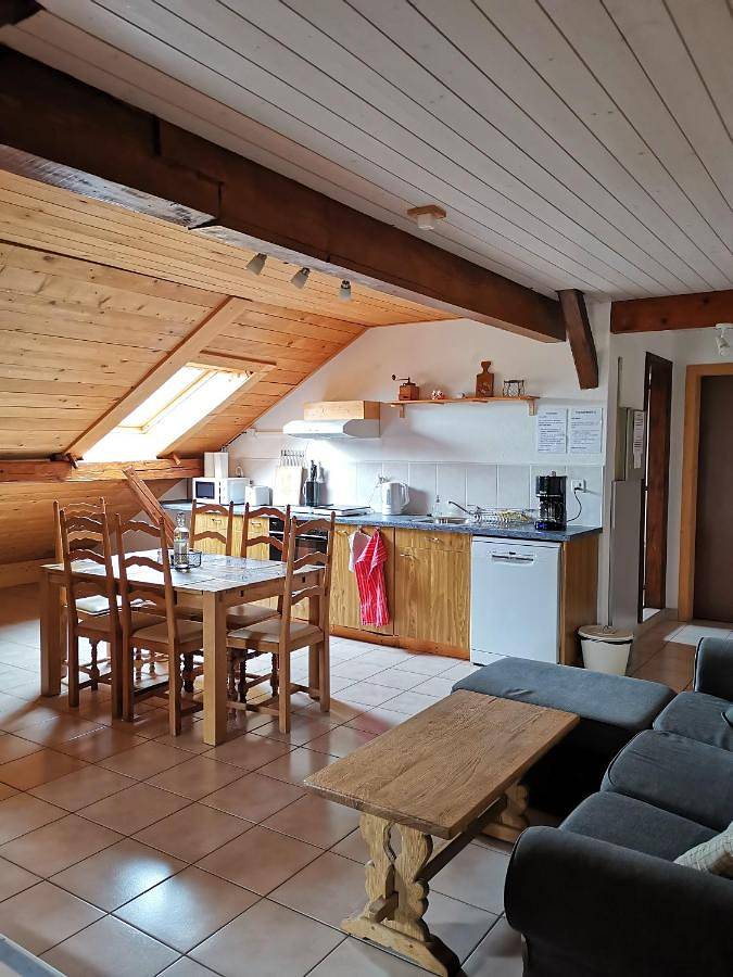 Gîte pour 5 personnes, avec jardin et vue dans Les Ponts De Martel - 2