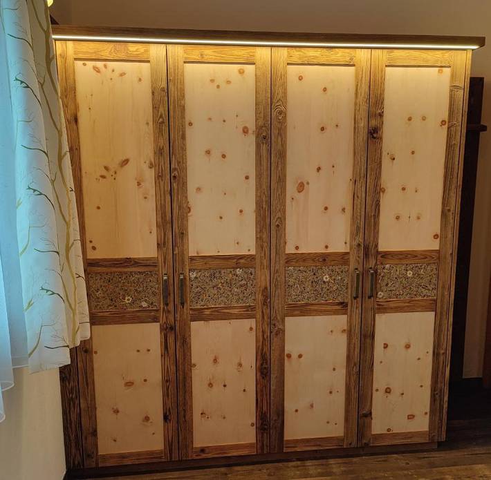 Ferienpark für 4 Personen, mit Garten und Ausblick sowie Seeblick und Sauna in Österreich - 2