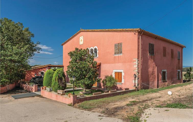 Chalet para 15 personas, con jardín en Selva - 4