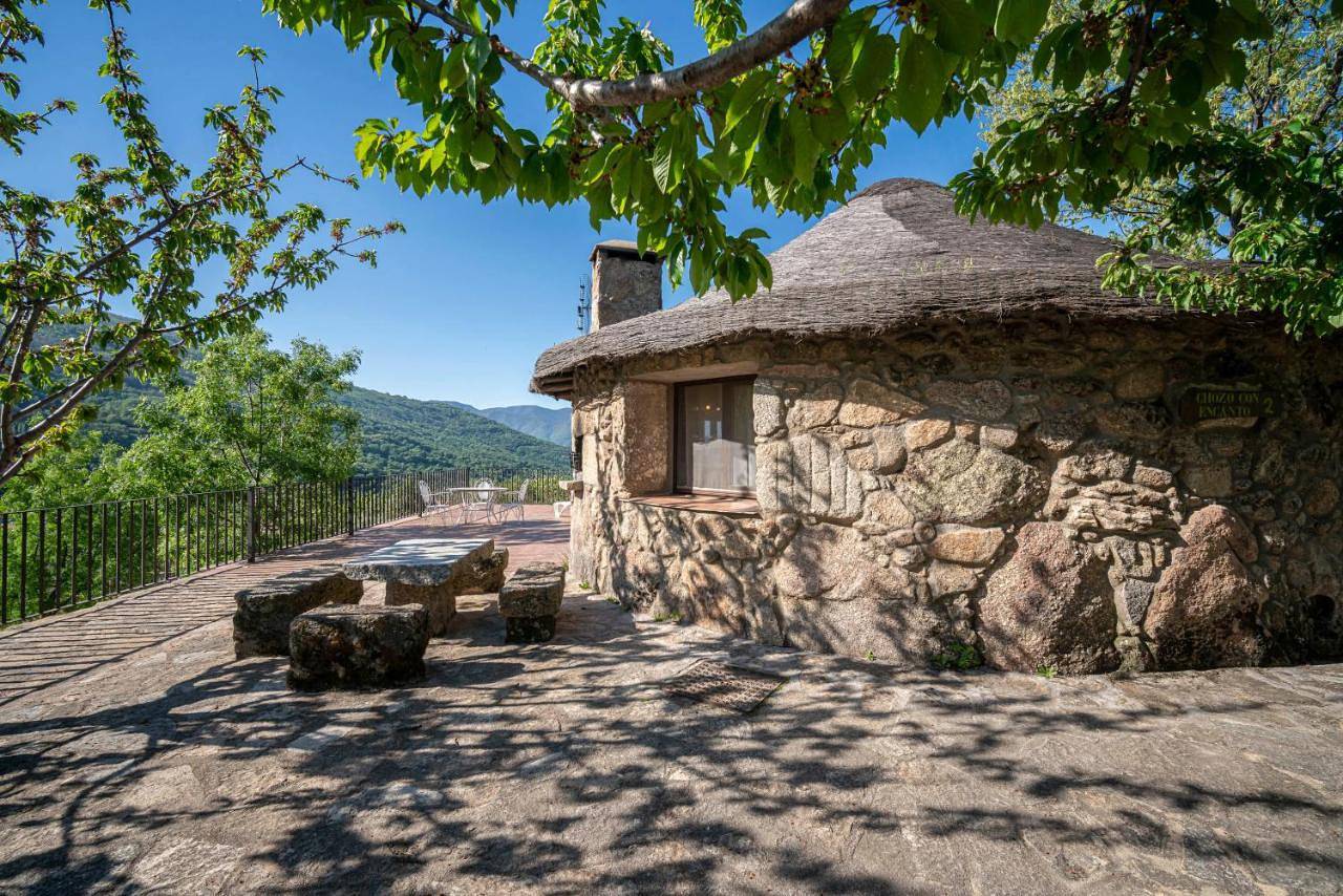 Chozos Rurales El Solitario in Baños de Montemayor, Provincia de Cáceres