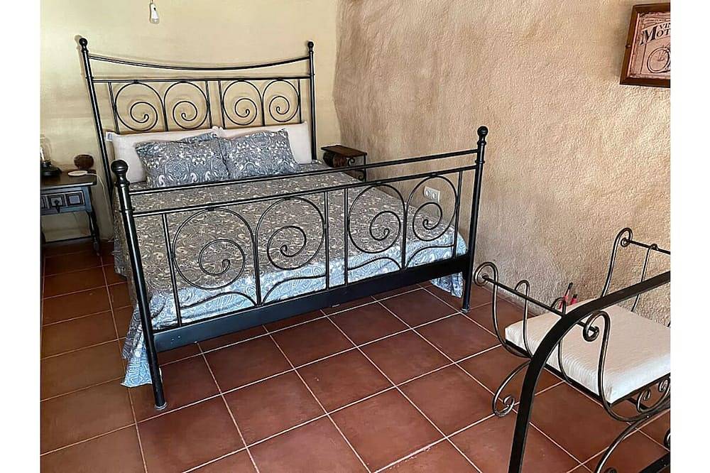 Entire apartment, Apartment ''La Tirolina'' in Fuentespalda, Teruel Region
