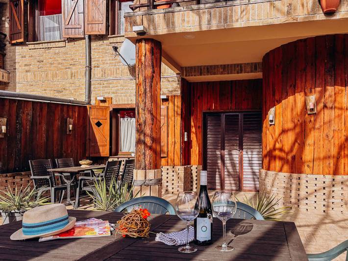 Ferienhaus für 12 Personen, mit Balkon und Garten in Zamardi - 2