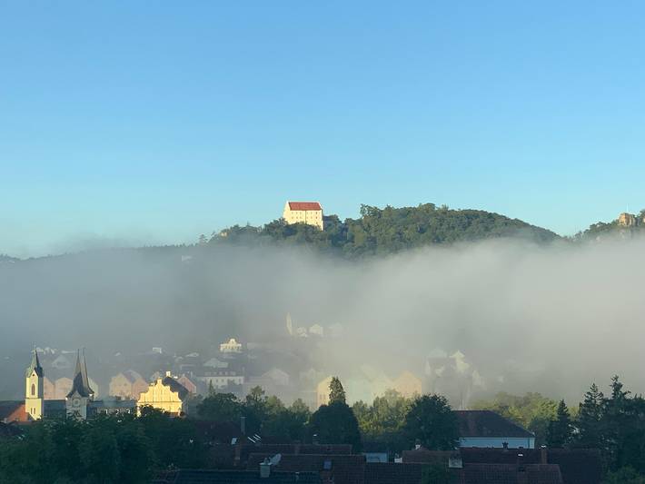 Ferienwohnung für 2 Personen, mit Balkon und Balkon/Terrasse sowie Terrasse und Garten im Altmühltal