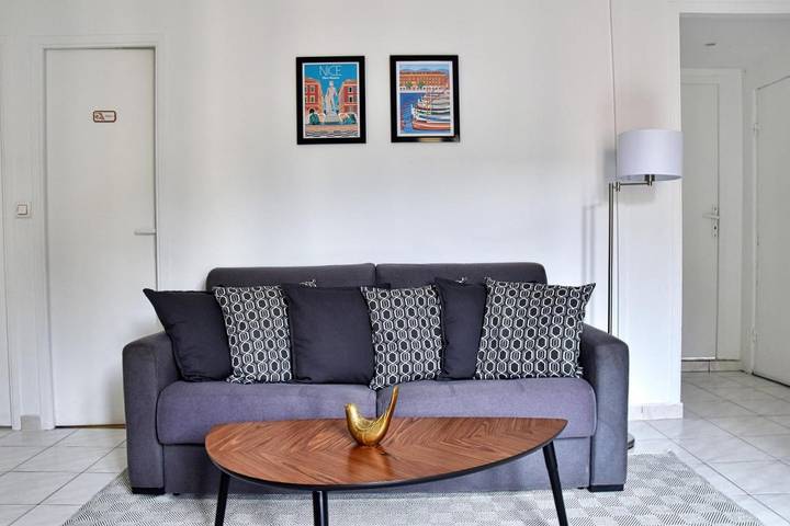 Gîte pour 4 personnes, avec balcon dans Bowling Acropolis Nice - 4