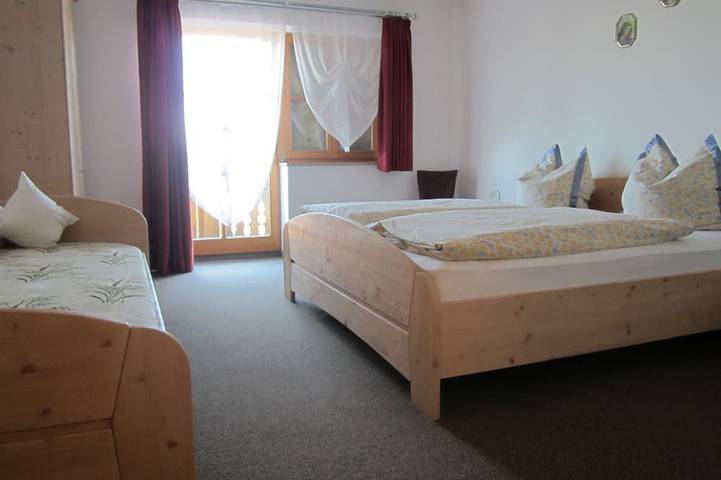 Ferienwohnung für 7 Personen, mit Garten in Peiting - 2