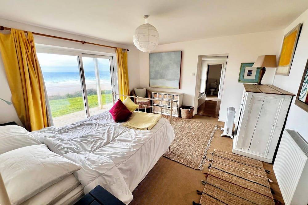 The best view in Cornwall? in Mawgan Porth, Cornwall