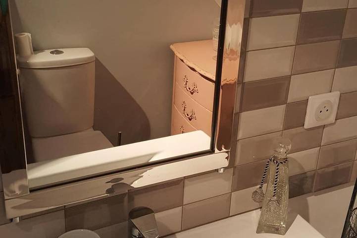 Gîte pour 4 personnes, avec terrasse et jardin ainsi que piscine et jacuzzi à Chissay-en-Touraine - 4