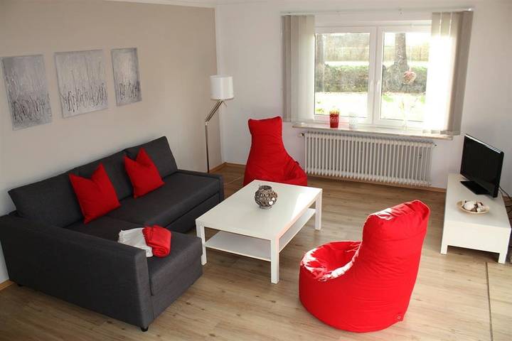 Ferienwohnung für 6 Personen, mit Terrasse und Garten sowie Ausblick in Vollerwiek - 4